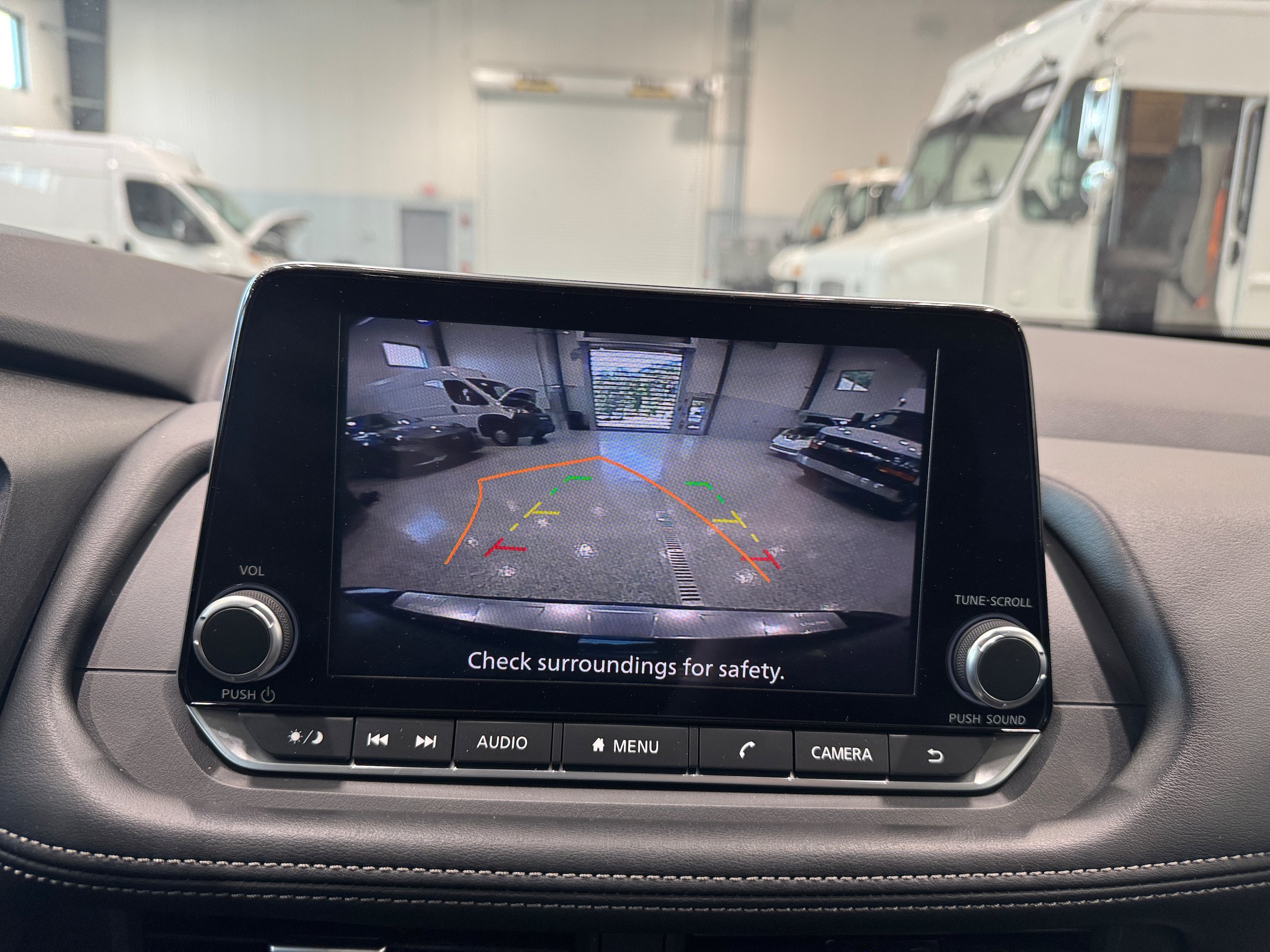 Used 2024 Nissan Rogue SV w/ SV Premium Package AWD/4WD image 19