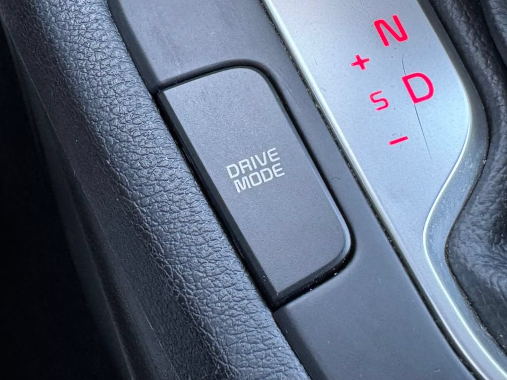 Used 2024 Kia Forte LXS w/ LXS Technology Package FWD image 25