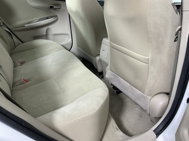 Used 2011 Toyota Corolla LE FWD image 12