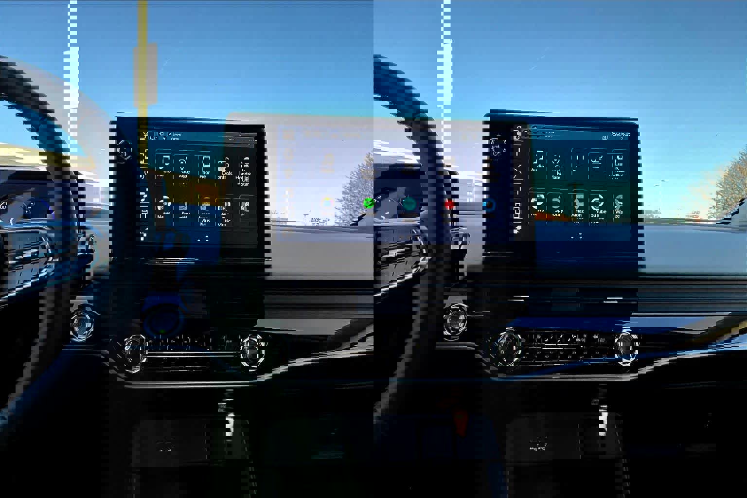 Used 2025 Honda Prologue Elite image 33