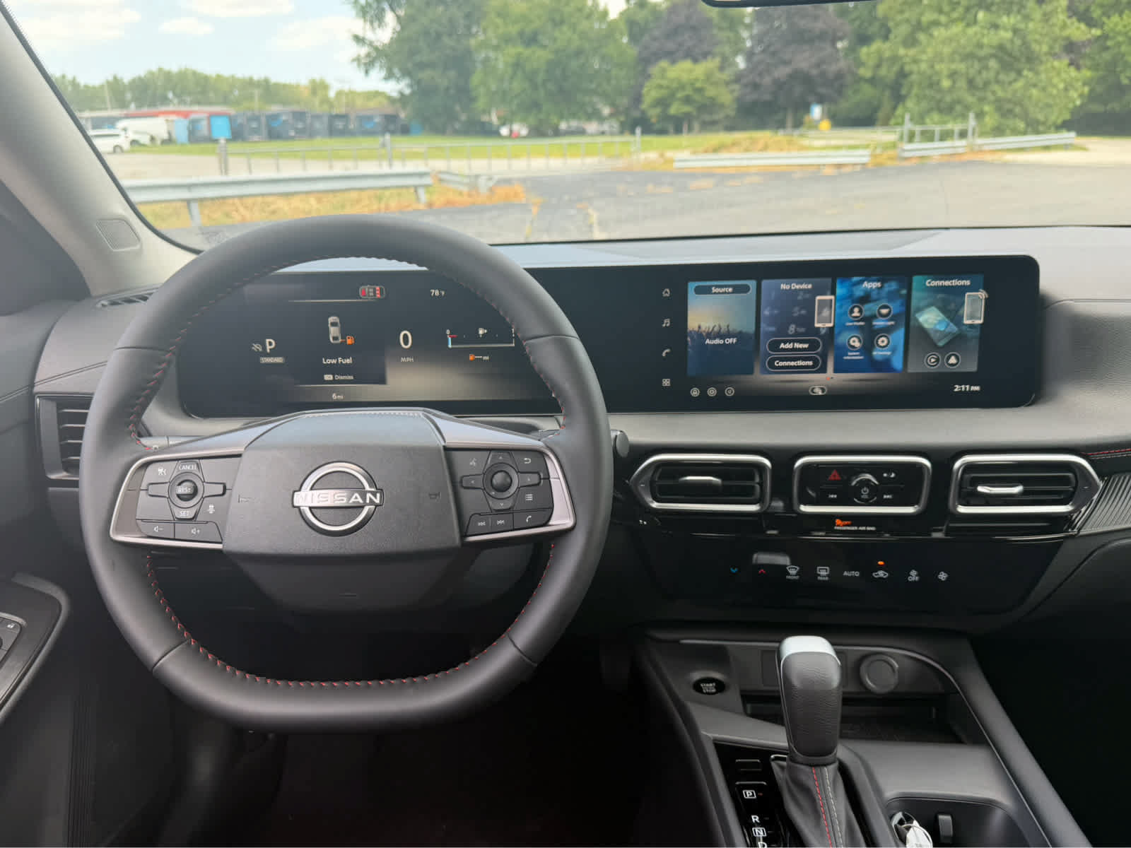 New 2026 Nissan Sentra SR FWD image 16