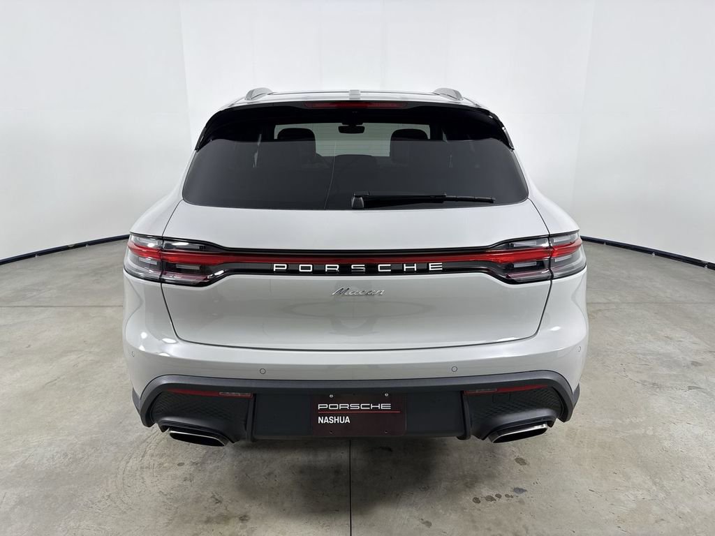 New 2026 Porsche Macan AWD/4WD image 6