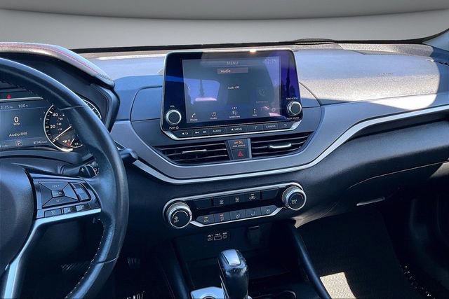 Certified 2024 Nissan Altima 2.5 SR image 9