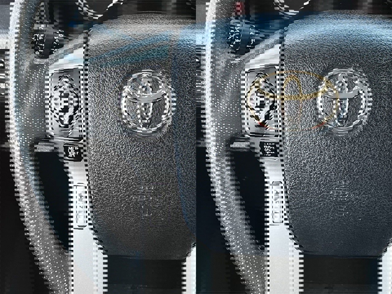 Used 2017 Toyota 4Runner SR5 image 12