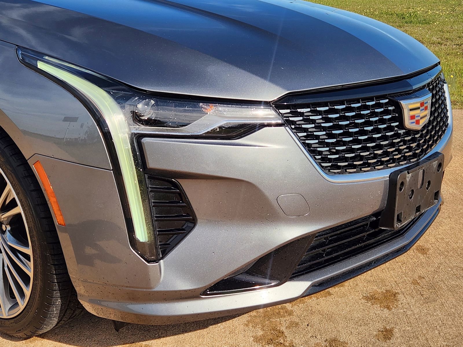 Used 2021 Cadillac CT4 Premium Luxury RWD image 12