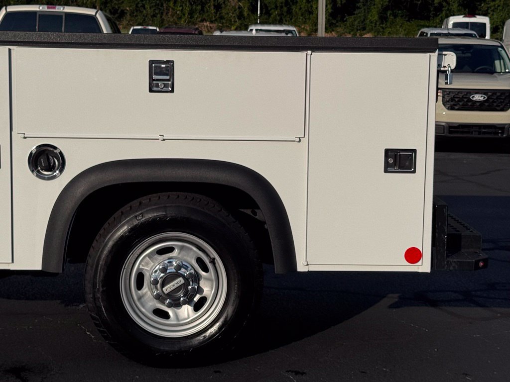 Used 2023 Ford F250 XL w/ XL Chrome Package RWD image 36