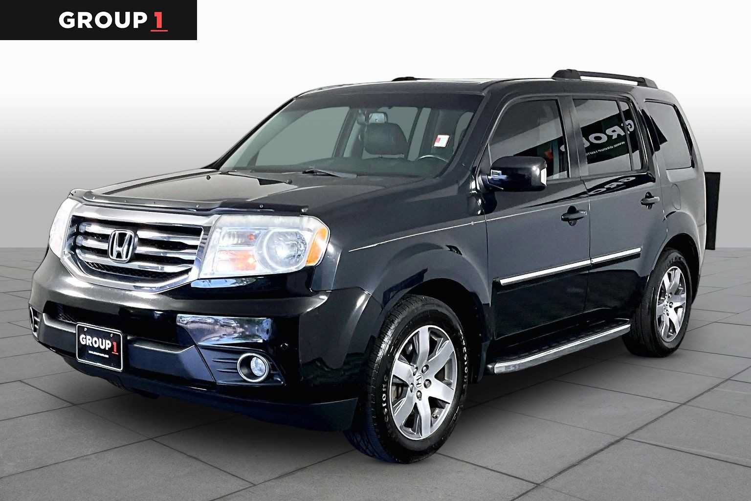 Used 2015 Honda Pilot Touring image 1