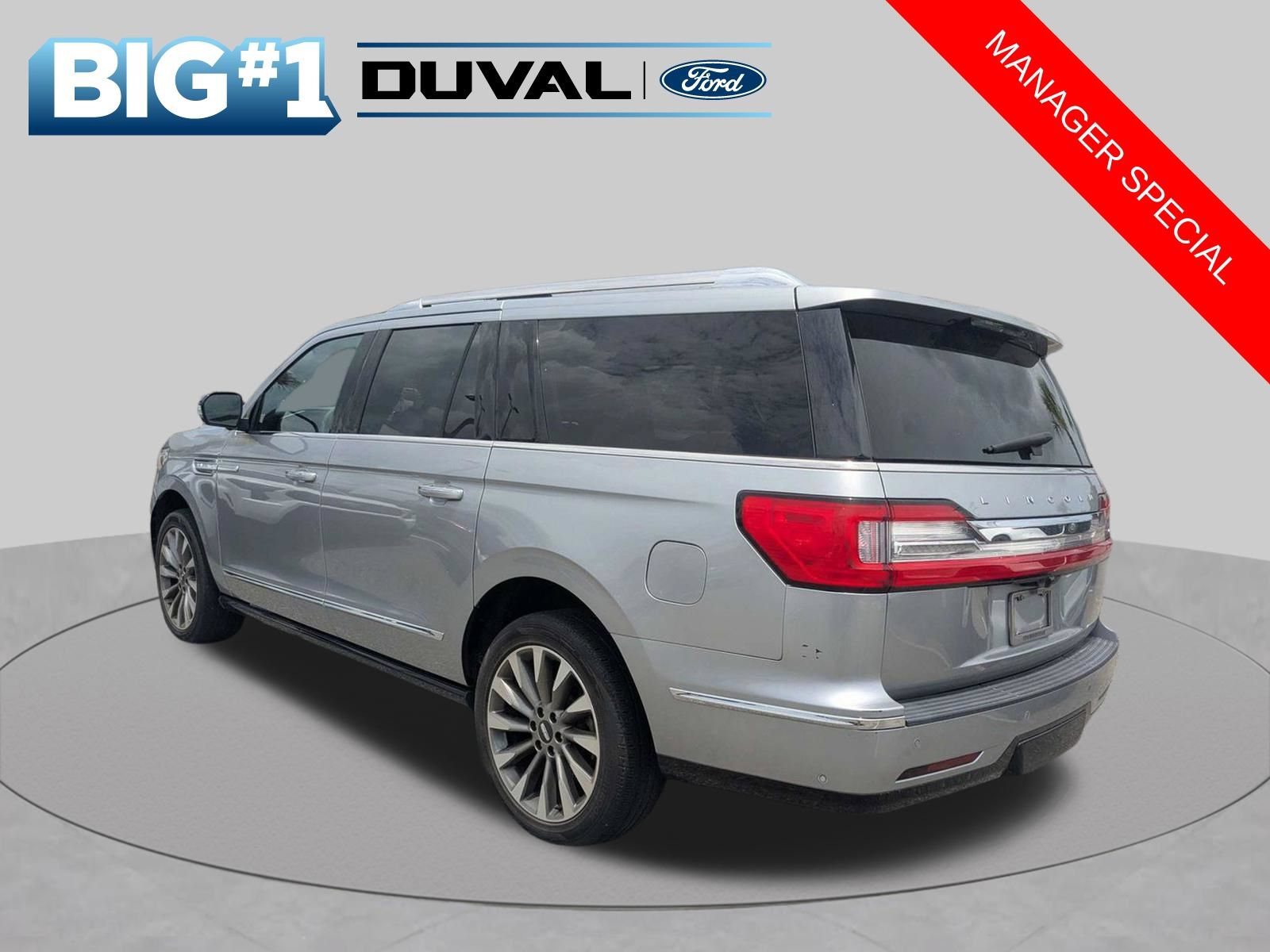 Used 2021 Lincoln Navigator L Reserve AWD/4WD image 6