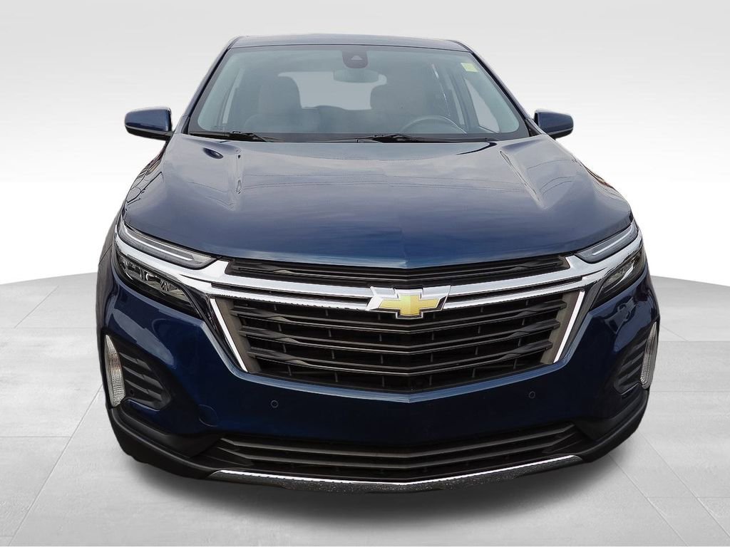 Used 2022 Chevrolet Equinox LT image 2