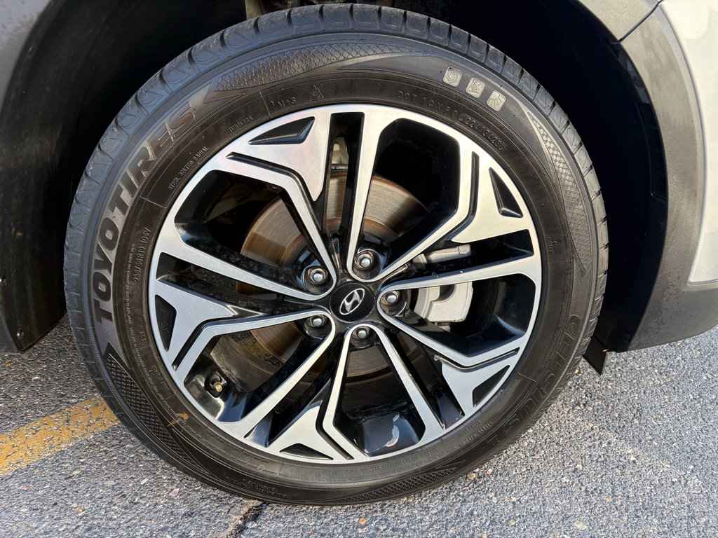 Used 2020 Hyundai Santa Fe SEL AWD/4WD image 2