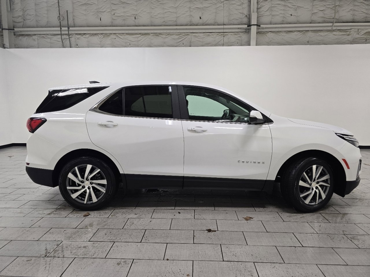 Used 2022 Chevrolet Equinox LT image 17