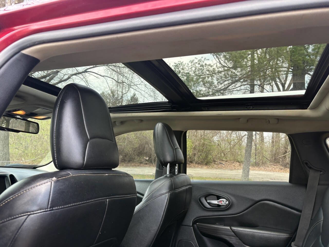 Used 2014 Jeep Cherokee Limited image 20