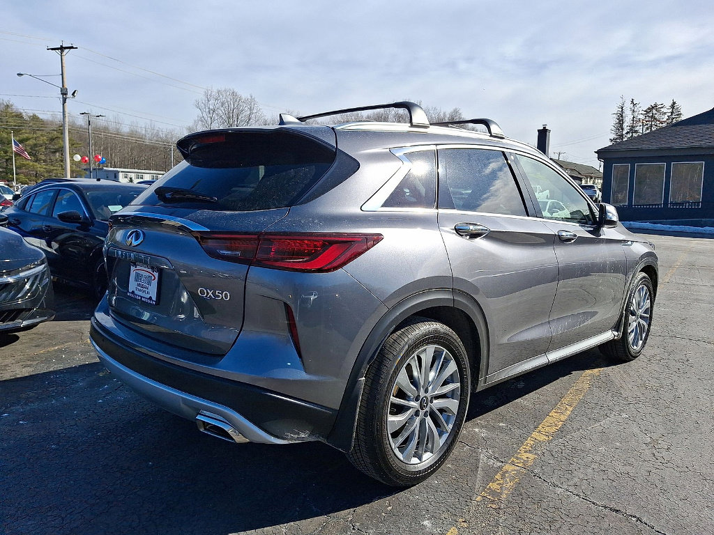 Used 2025 INFINITI QX50 Luxe image 17