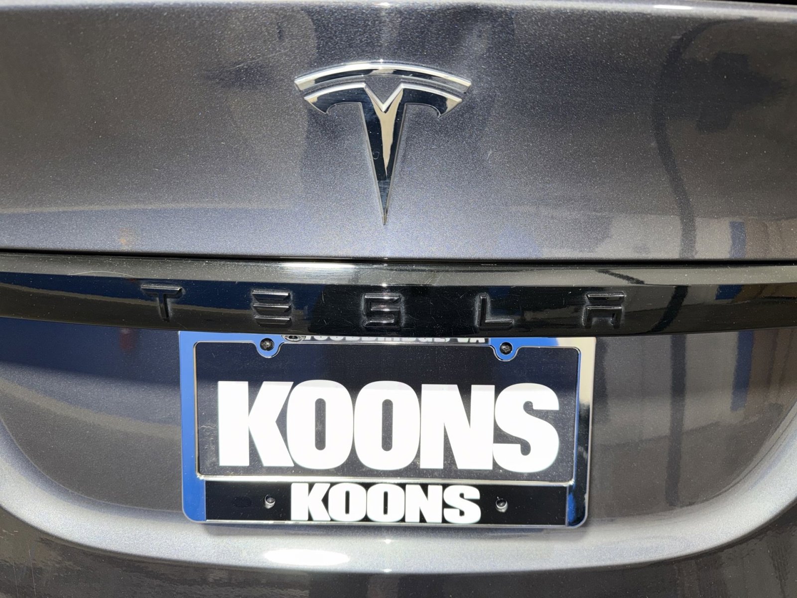 Used 2023 Tesla Model X image 21