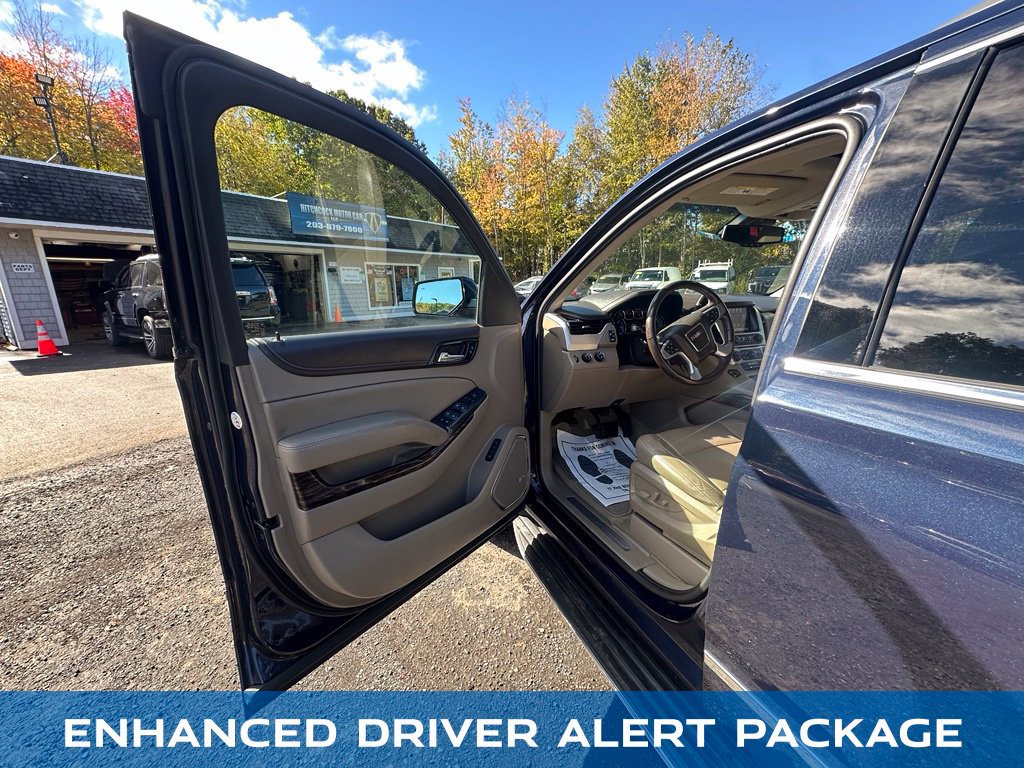 Used 2018 GMC Yukon XL SLT w/ Premium Edition AWD/4WD image 12