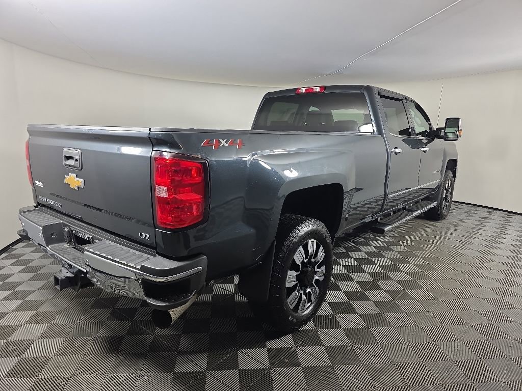 Used 2018 Chevrolet Silverado 2500 LTZ w/ Duramax Plus Package AWD/4WD image 5