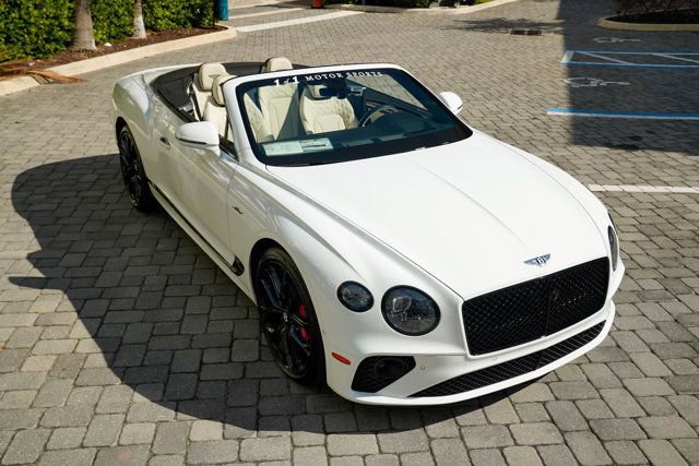 Used 2024 Bentley Continental GT Speed image 39