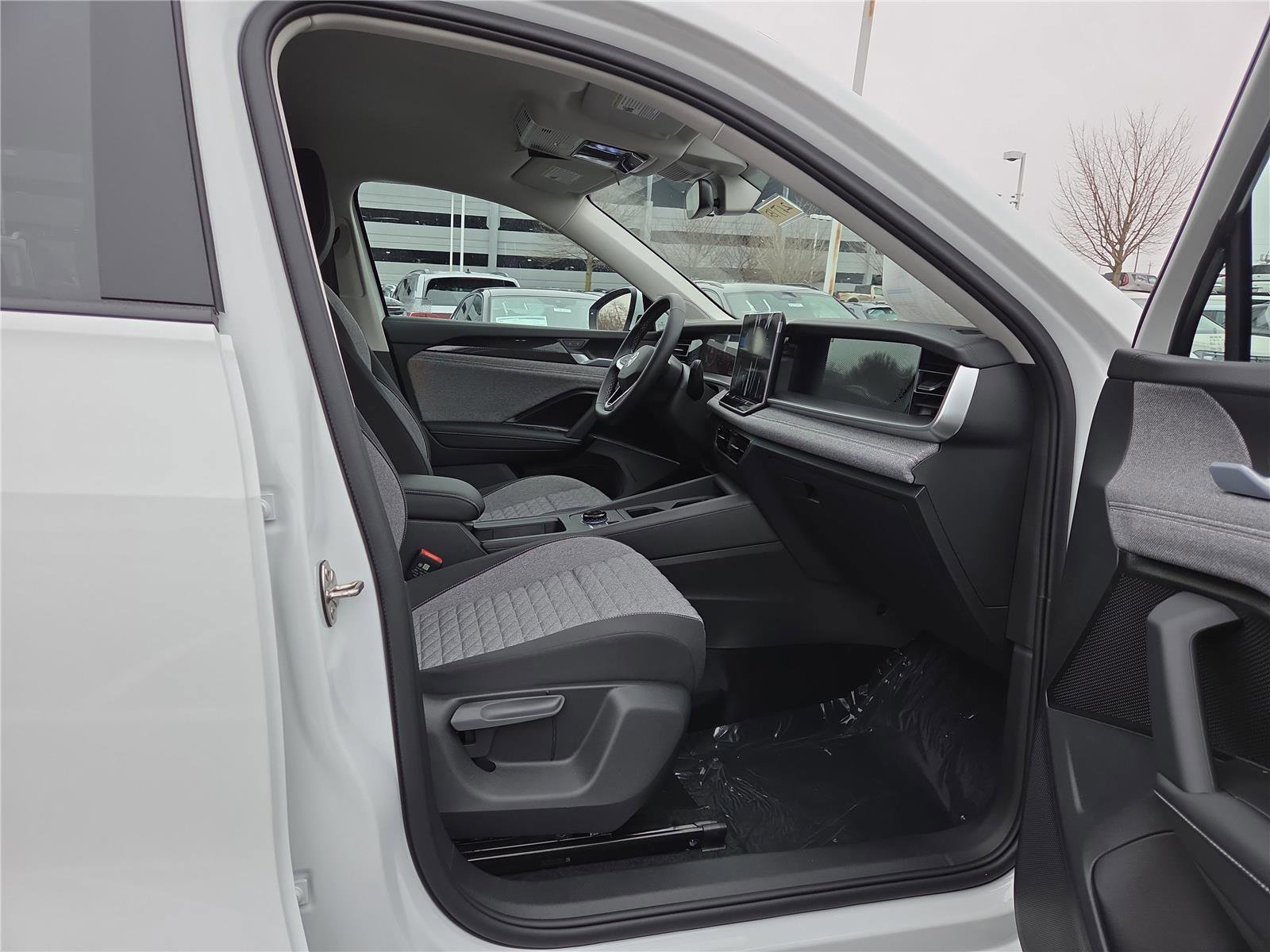 New 2026 Volkswagen Tiguan S AWD/4WD image 29