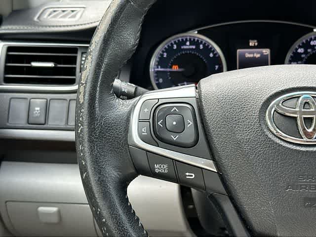 Used 2015 Toyota Camry XLE w/ Convenience Package FWD image 8