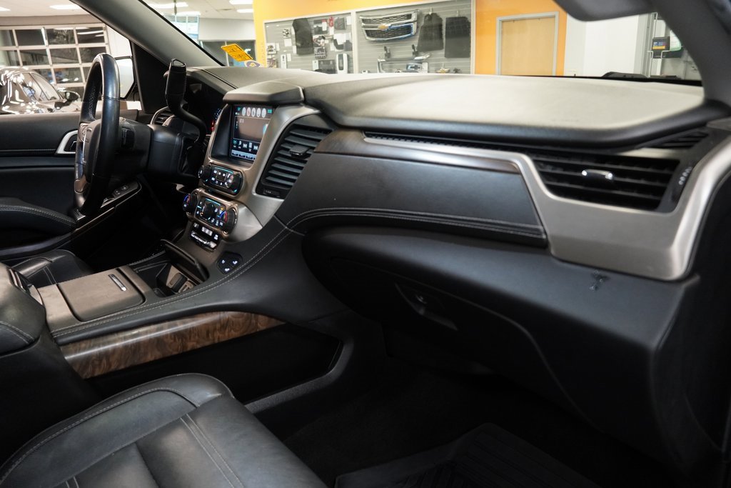 Used 2018 GMC Yukon Denali w/ Denali Ultimate Package image 32
