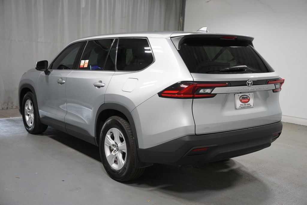 Certified 2025 Toyota Grand Highlander FWD image 6