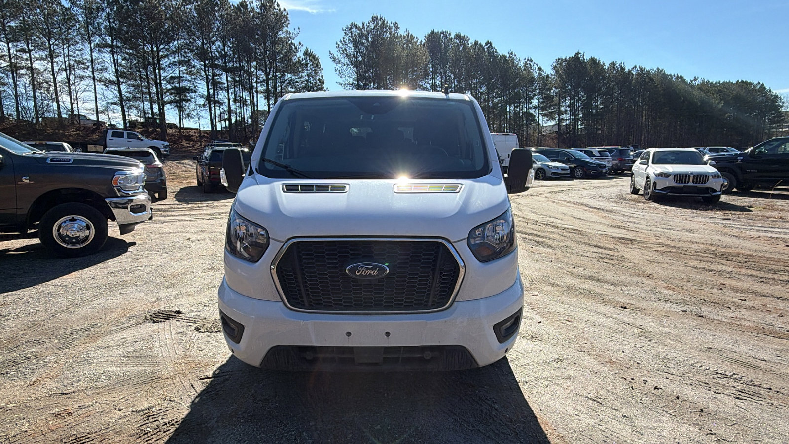 Used 2024 Ford Transit 350 XLT image 3