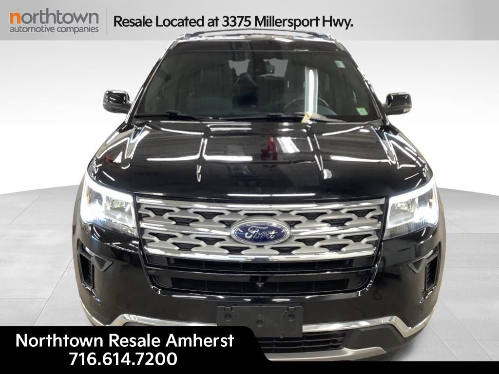 Used 2018 Ford Explorer Limited w/ Equipment Group 301A AWD/4WD image 2