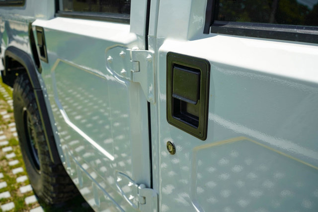 Used 1995 HUMMER H1 4-Door Wagon image 75