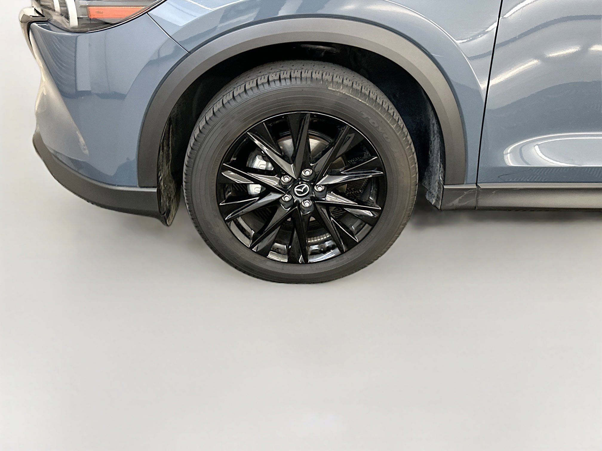 Used 2025 MAZDA CX-5 Carbon Edition image 11