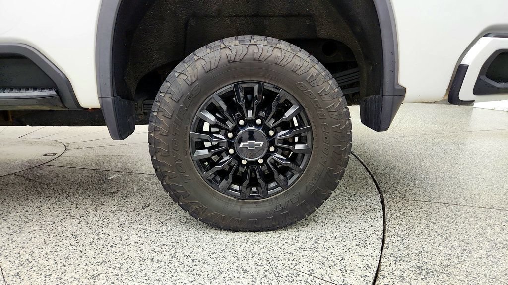 Used 2023 Chevrolet Silverado 2500 LTZ w/ LTZ Plus Package AWD/4WD image 9