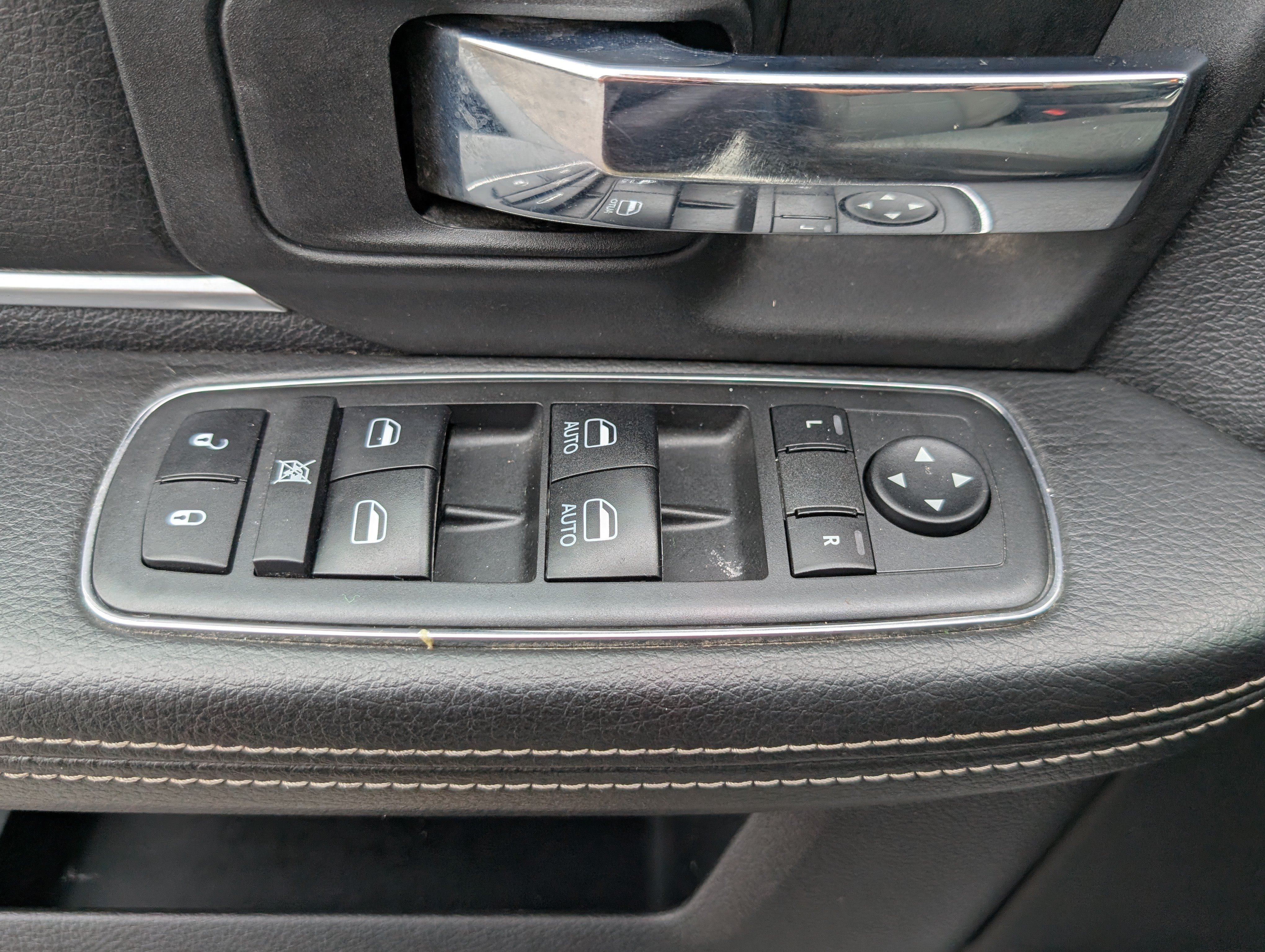 Used 2021 RAM 1500 Warlock w/ Trailer Tow Group AWD/4WD image 19