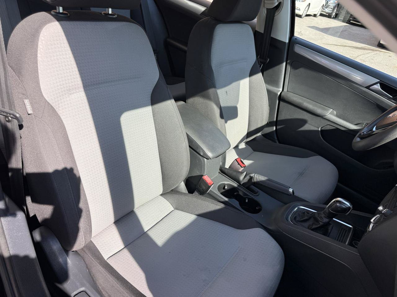 Used 2017 Volkswagen Jetta S FWD image 9