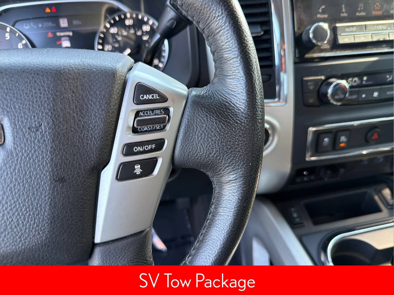 Used 2020 Nissan Titan SV w/ SV Convenience Package RWD image 15