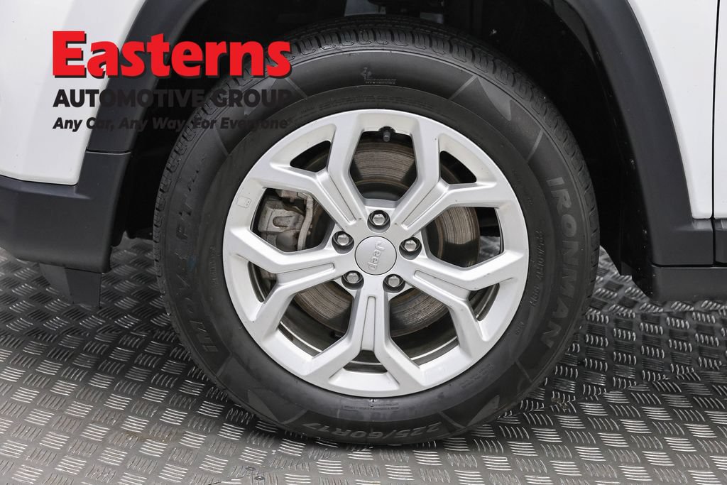 Used 2024 Jeep Compass Latitude AWD/4WD image 31