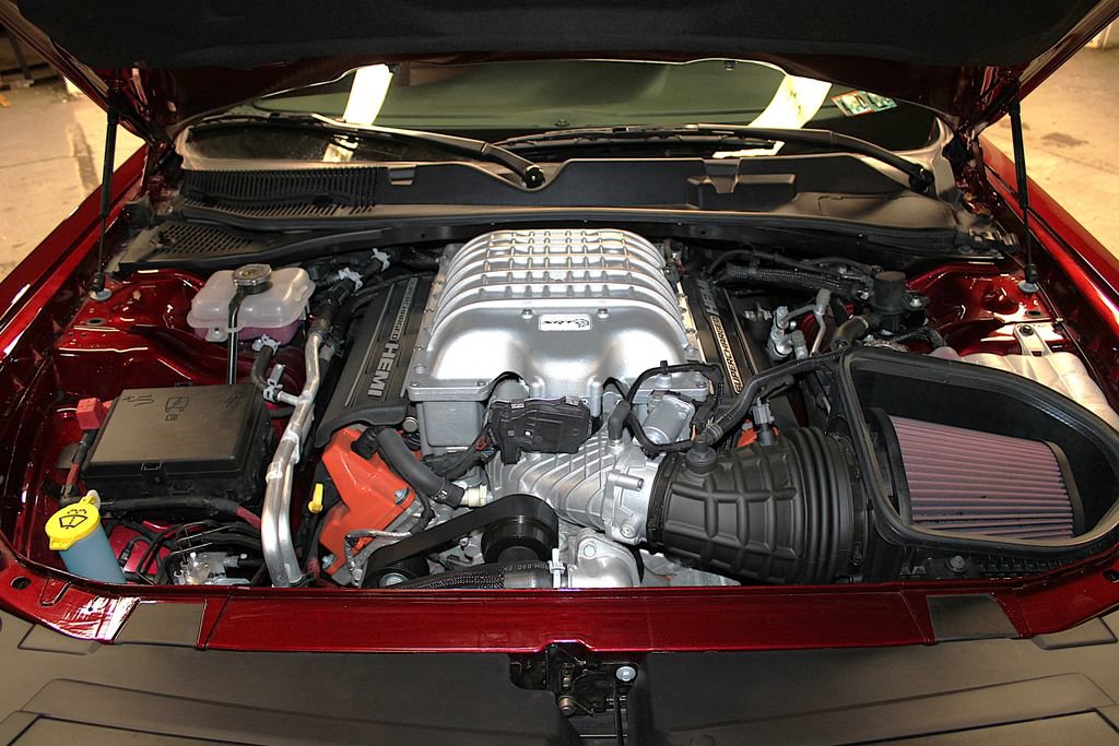 Used 2022 Dodge Challenger SRT Hellcat w/ Plus Package RWD image 40