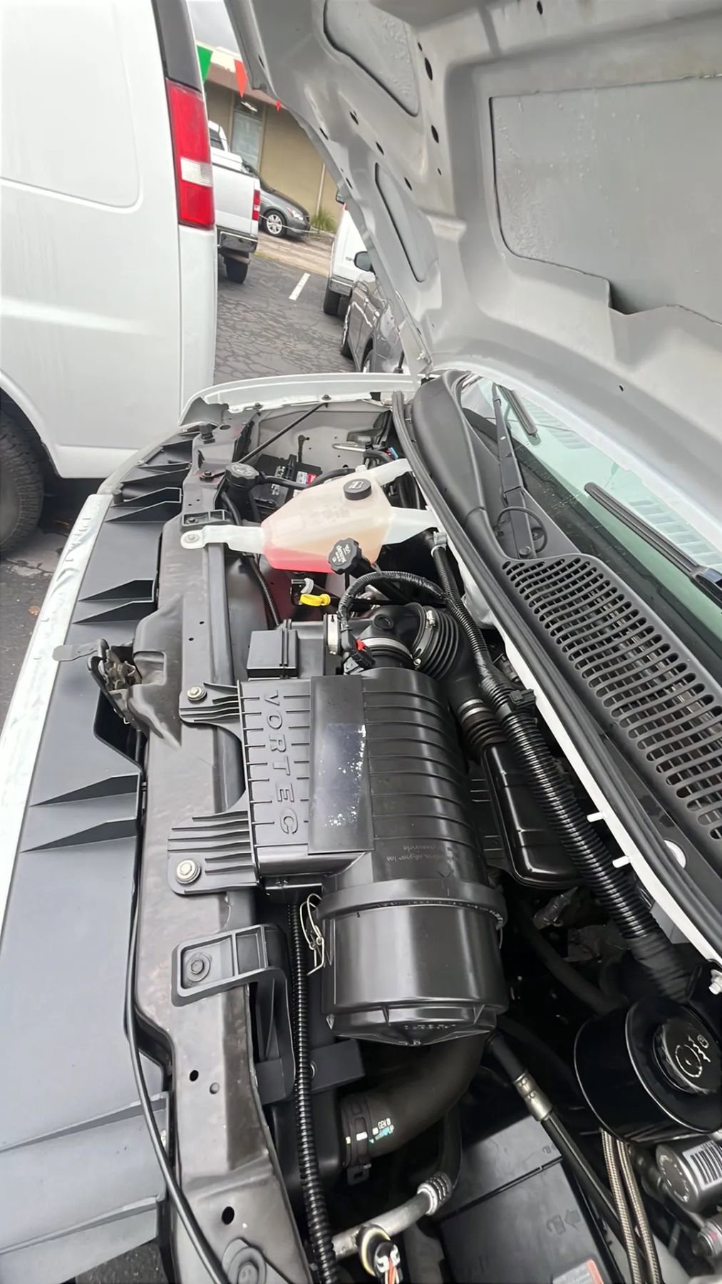 Used 2017 GMC Savana 2500 image 18