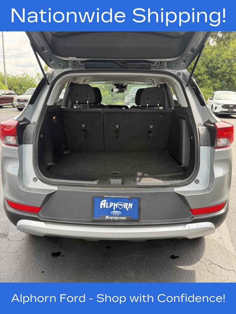 Used 2025 Chevrolet TrailBlazer LT AWD/4WD image 23