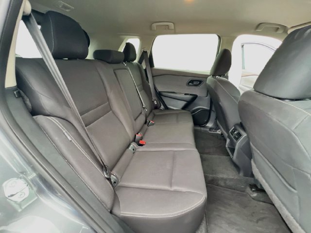 Used 2023 Nissan Rogue S FWD image 20