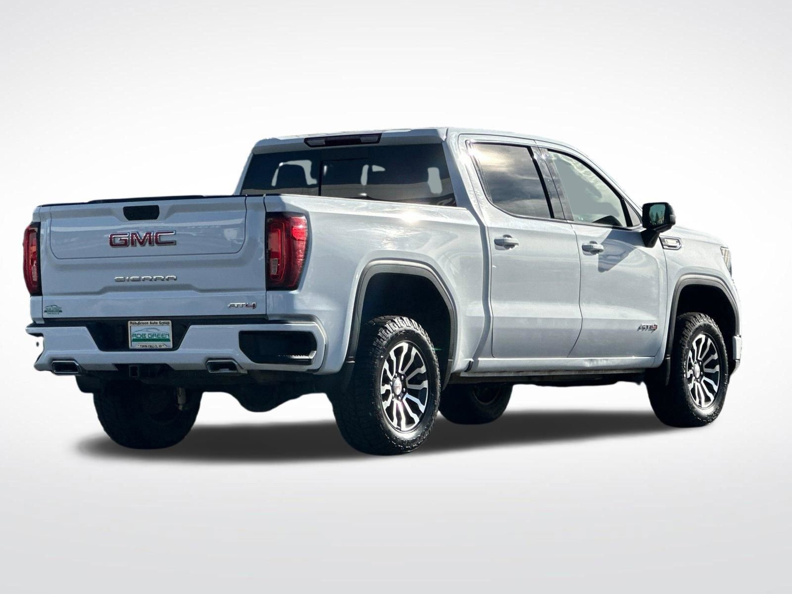 Used 2022 GMC Sierra 1500 AT4 w/ AT4 Preferred Package image 3