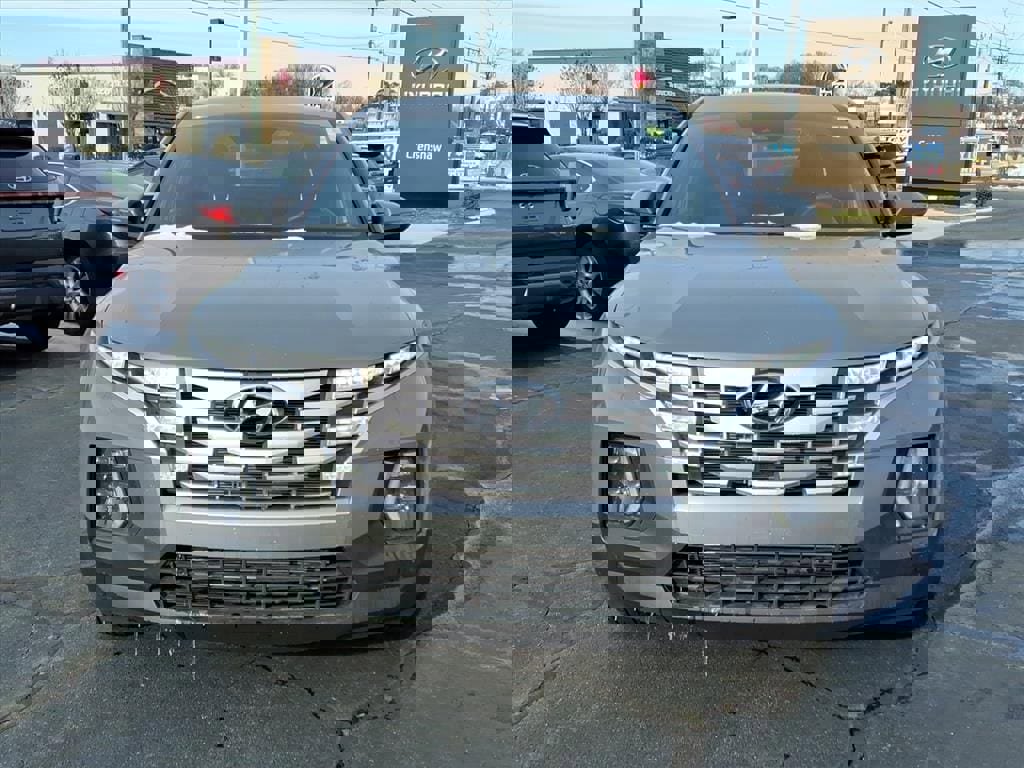 Used 2024 Hyundai Santa Cruz SEL image 2