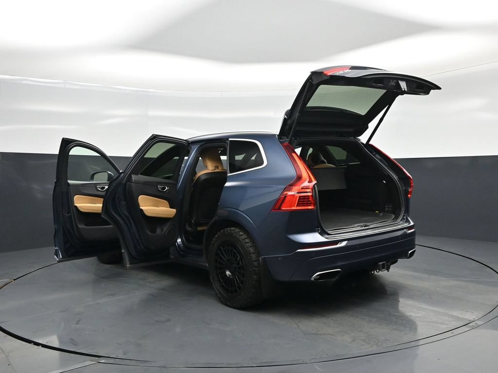 Used 2019 Volvo XC60 T6 Inscription w/ Protection Package Premier AWD/4WD image 32