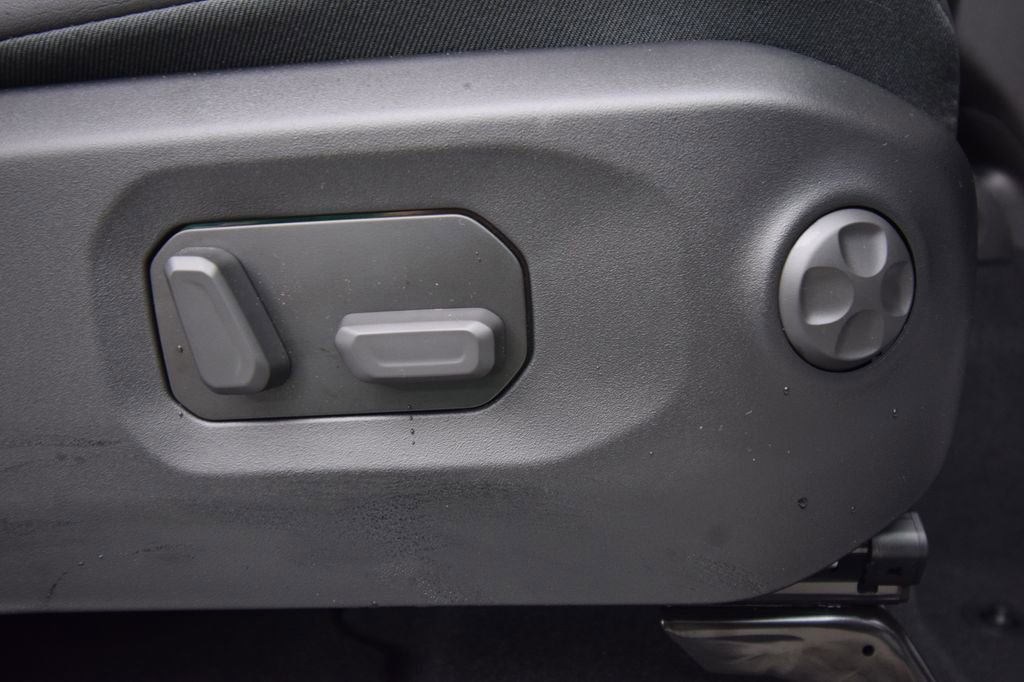 New 2026 Jeep Gladiator Rubicon AWD/4WD image 18