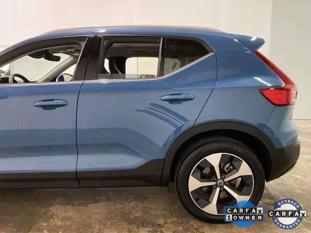 Used 2025 Volvo XC40 B5 Plus image 93