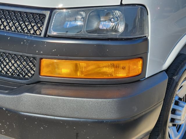 Used 2025 Chevrolet Express 3500 LS RWD image 15