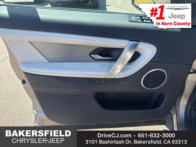 Used 2022 Land Rover Discovery Sport SE R-Dynamic AWD/4WD image 11