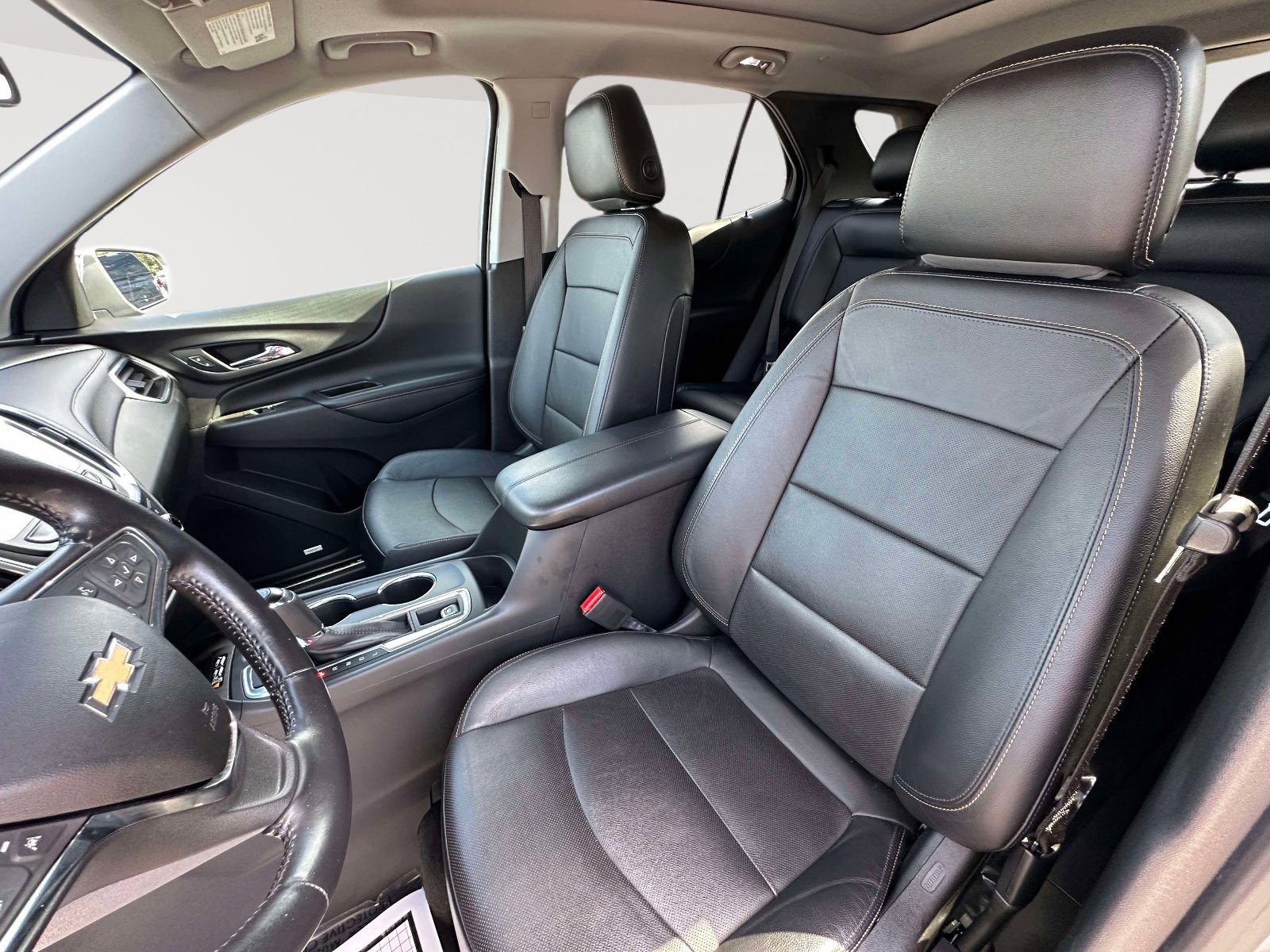 Used 2021 Chevrolet Equinox Premier image 23