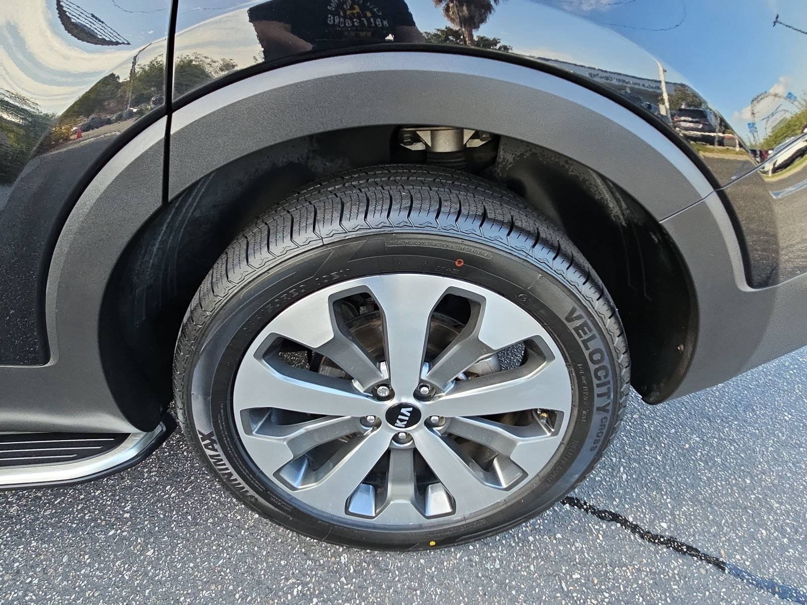 Used 2020 Kia Telluride EX w/ EX Premium Package FWD image 35