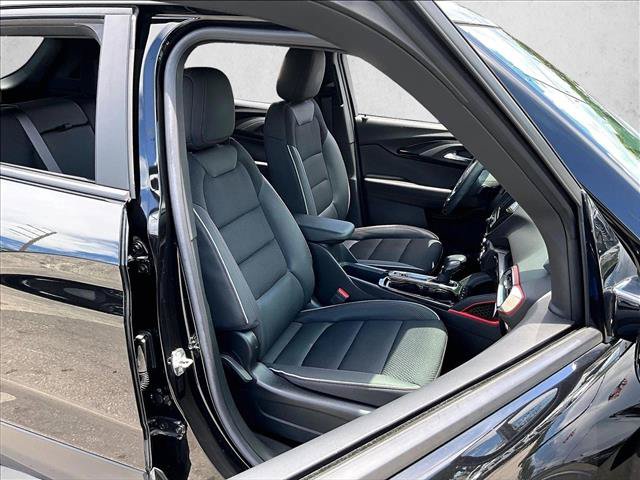 Certified 2023 Chevrolet TrailBlazer RS w/ Sun and Liftgate Package FWD image 9
