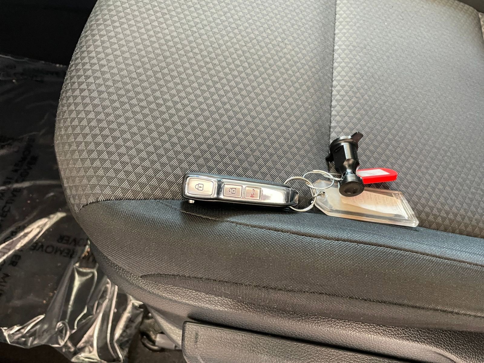 Used 2025 Kia Soul LX w/ LX Technology Package image 18