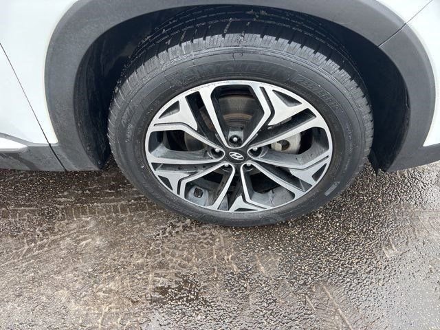 Used 2019 Hyundai Santa Fe Ultimate w/ Cargo Package image 48